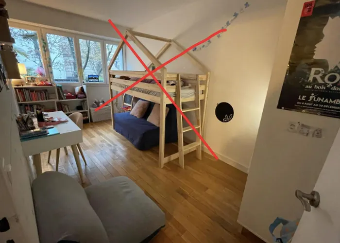Apartment With Garden Near Montmartre